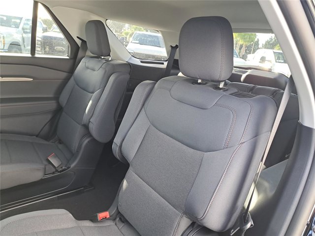 New 2026 Ford Explorer - photo 14