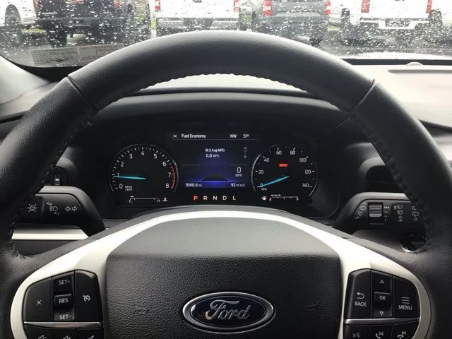 Used 2023 Ford Explorer - photo 13