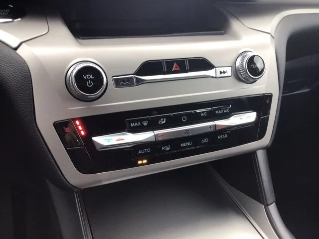 Used 2023 Ford Explorer - photo 17