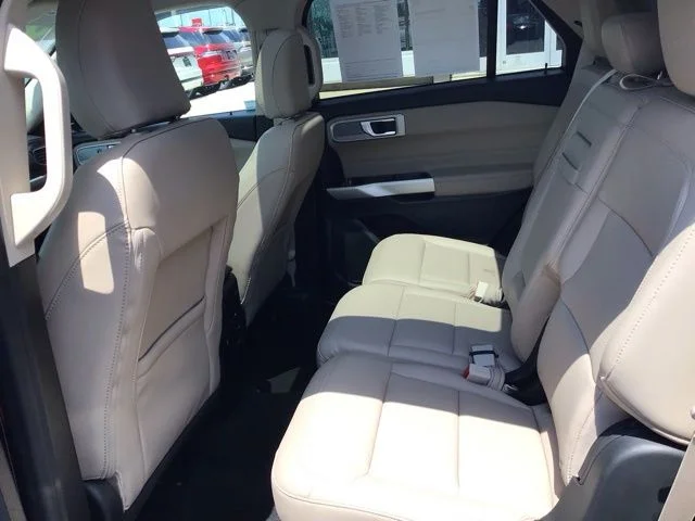 Used 2023 Ford Explorer - photo 24