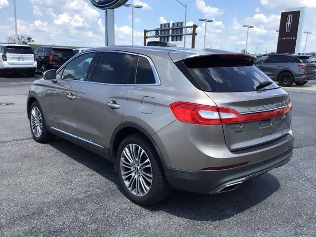 Used 2018 Lincoln MKX - photo 2