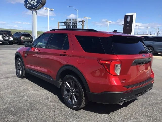 Used 2022 Ford Explorer - photo 6