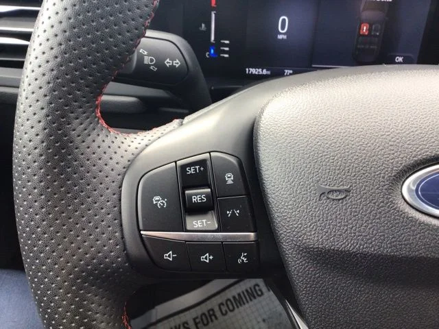 Used 2023 Ford Escape - photo 14