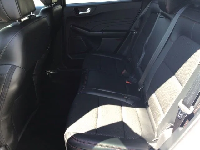 Used 2025 Ford Escape - photo 23