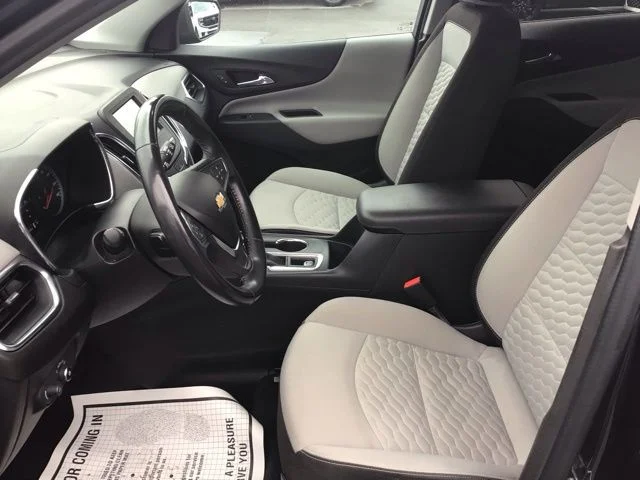 Used 2018 Chevrolet Equinox - photo 11