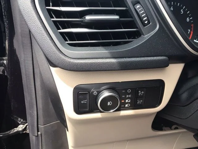 Used 2022 Ford Escape - photo 18