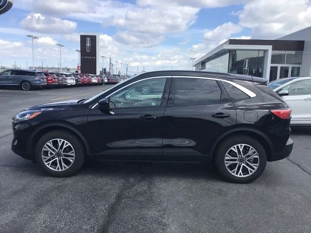 Used 2022 Ford Escape - photo 7