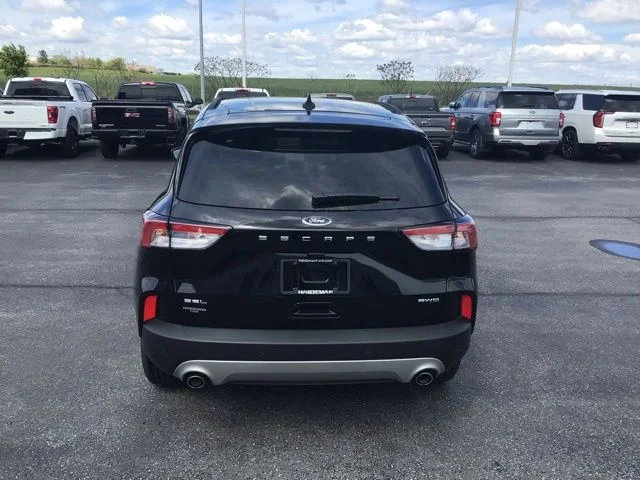 Used 2022 Ford Escape - photo 8