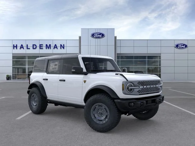 New 2025 Ford Bronco - photo 8