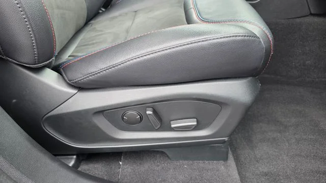 Used 2024 Ford Explorer - photo 25