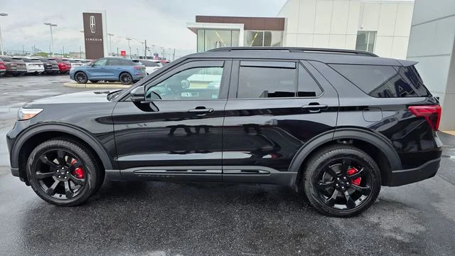 Used 2024 Ford Explorer - photo 3