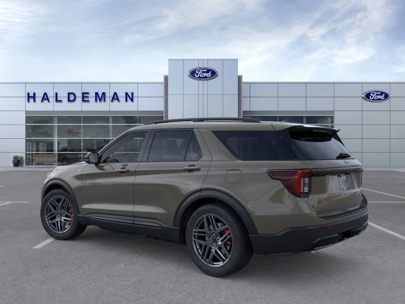 New 2026 Ford Explorer - photo 2