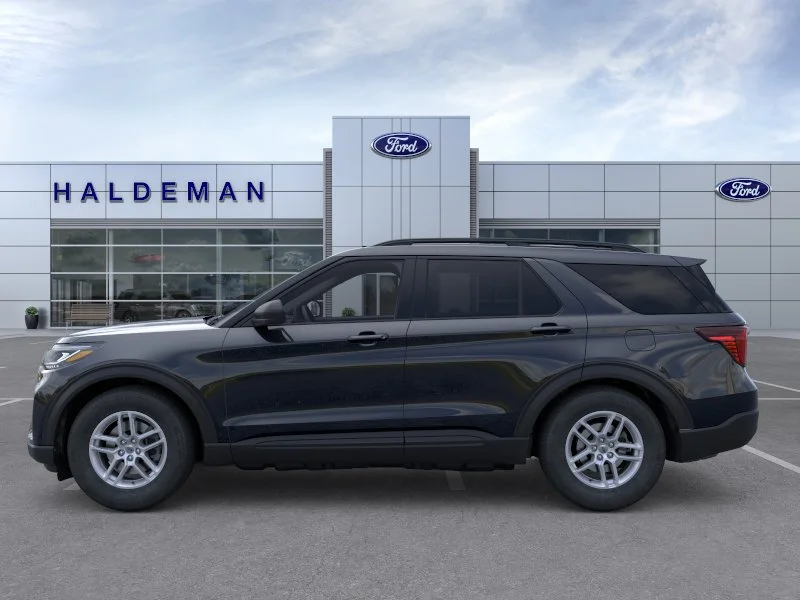 New 2026 Ford Explorer - photo 2