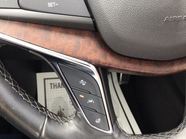 Used 2022 Cadillac XT5 - photo 14