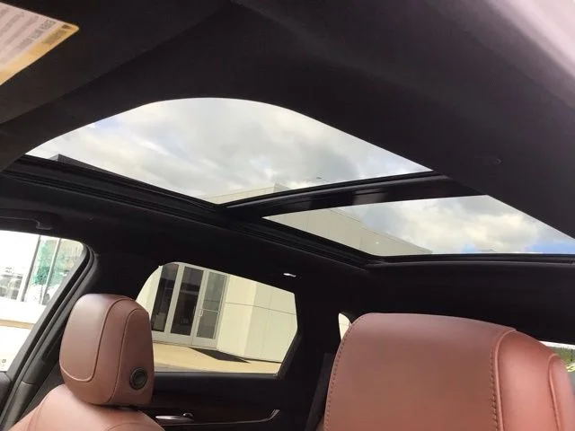 Used 2022 Cadillac XT5 - photo 23
