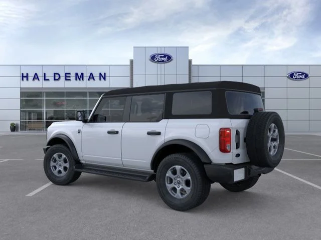 New 2026 Ford Bronco - photo 17