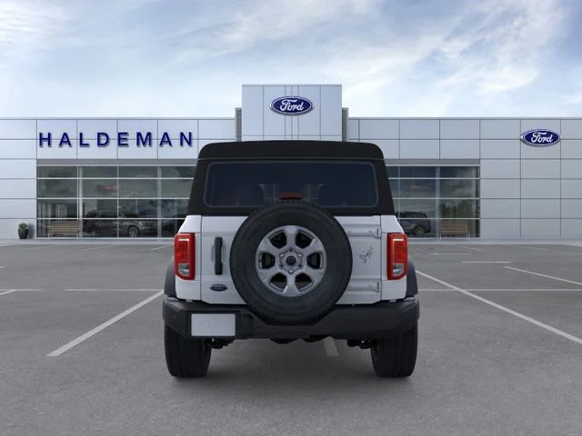 New 2026 Ford Bronco - photo 18