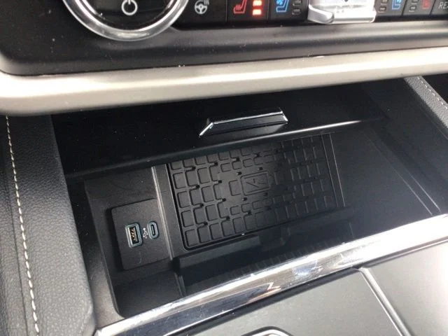 Used 2023 Ford Expedition - photo 22