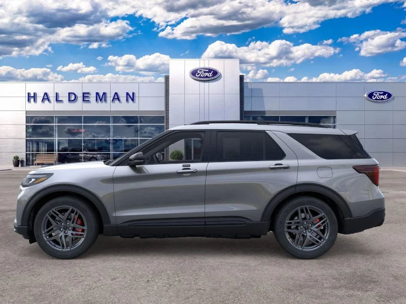 New 2026 Ford Explorer - photo 2
