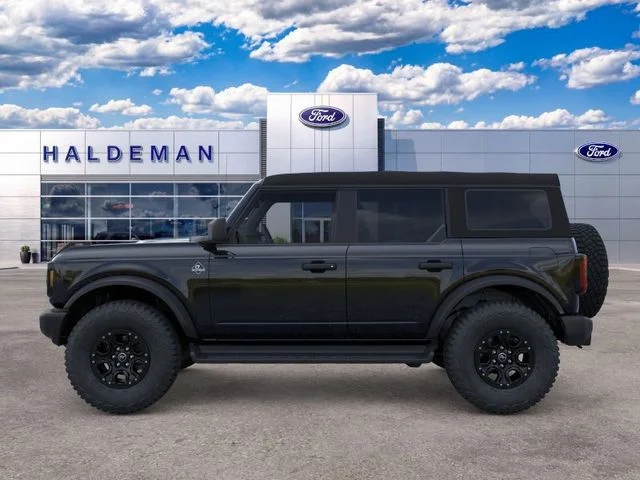 New 2026 Ford Bronco - photo 2