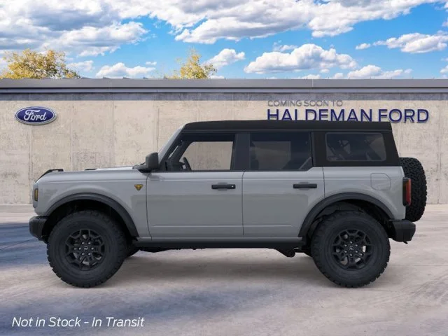 New 2026 Ford Bronco - photo 2