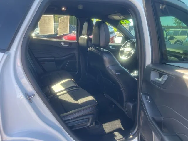 Used 2023 Ford Escape - photo 20