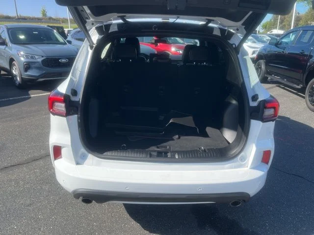 Used 2023 Ford Escape - photo 21