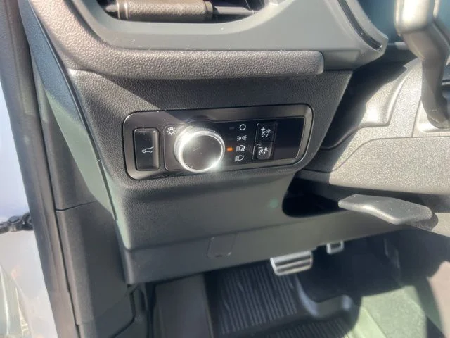 Used 2023 Ford Escape - photo 11