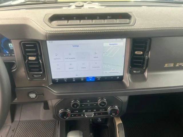 New 2025 Ford Bronco - photo 17