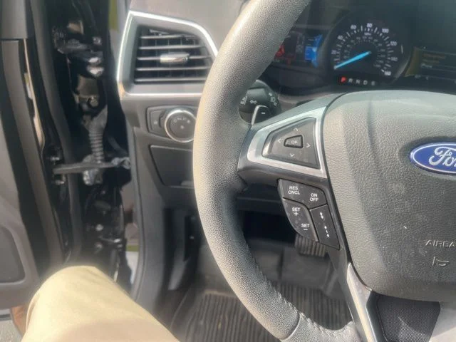 Used 2018 Ford Edge - photo 16