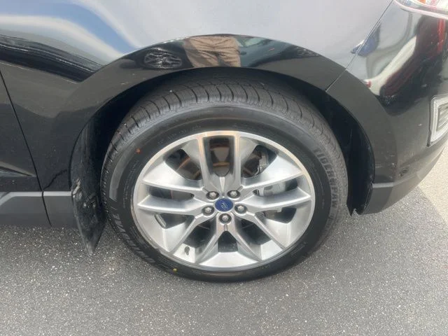 Used 2018 Ford Edge - photo 5
