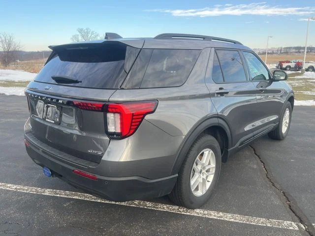 New 2026 Ford Explorer - photo 6