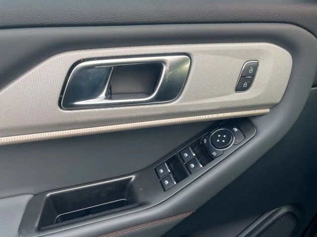 New 2026 Ford Explorer - photo 10