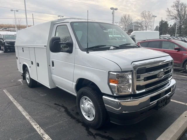 New 2026 Ford E-350 - photo 1