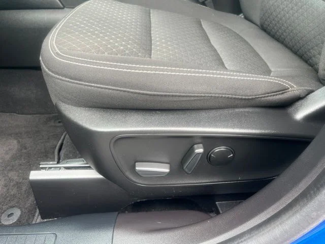 Used 2023 Ford Escape - photo 12