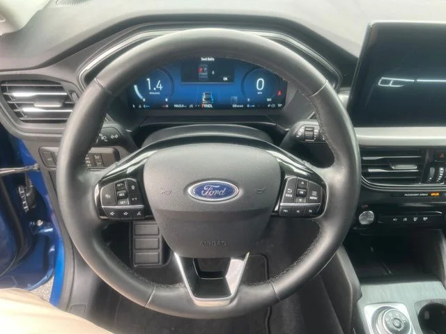 Used 2023 Ford Escape - photo 14