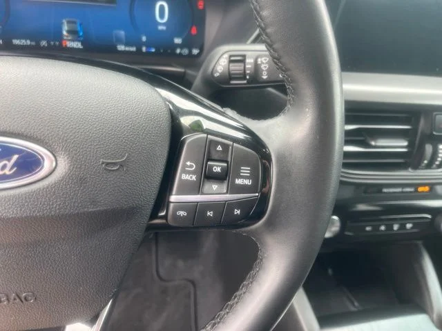 Used 2023 Ford Escape - photo 16