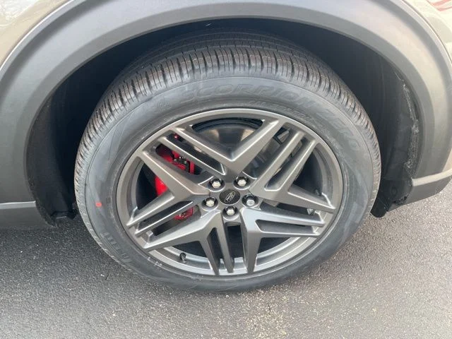 New 2026 Ford Explorer - photo 11