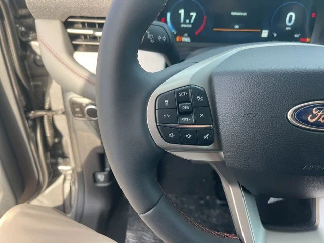 New 2026 Ford Explorer - photo 15