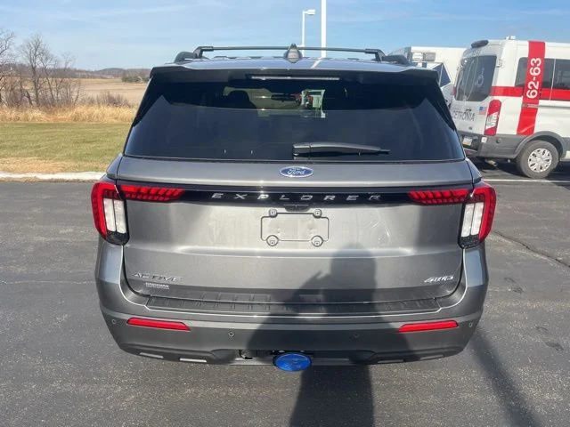 New 2026 Ford Explorer - photo 7