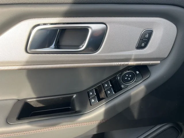 New 2026 Ford Explorer - photo 10