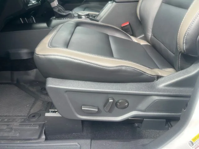 New 2025 Ford Bronco - photo 12