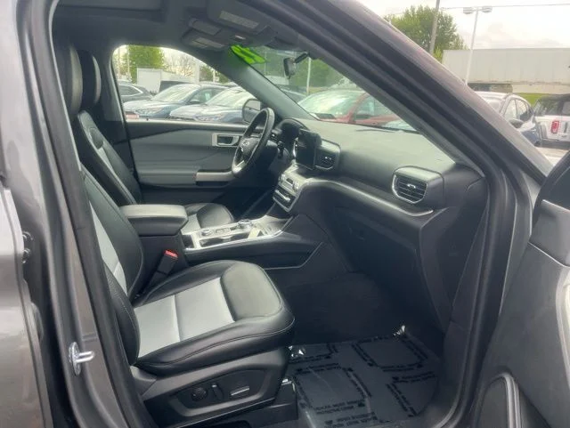 Used 2022 Ford Explorer - photo 19