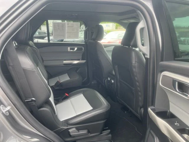 Used 2022 Ford Explorer - photo 20
