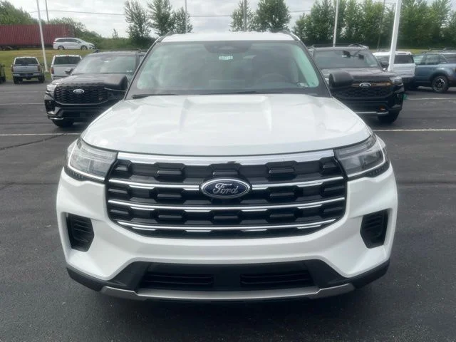 New 2026 Ford Explorer - photo 5