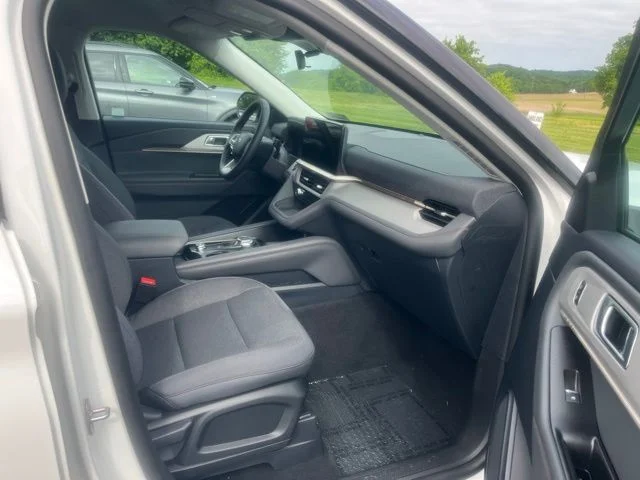 New 2026 Ford Explorer - photo 19