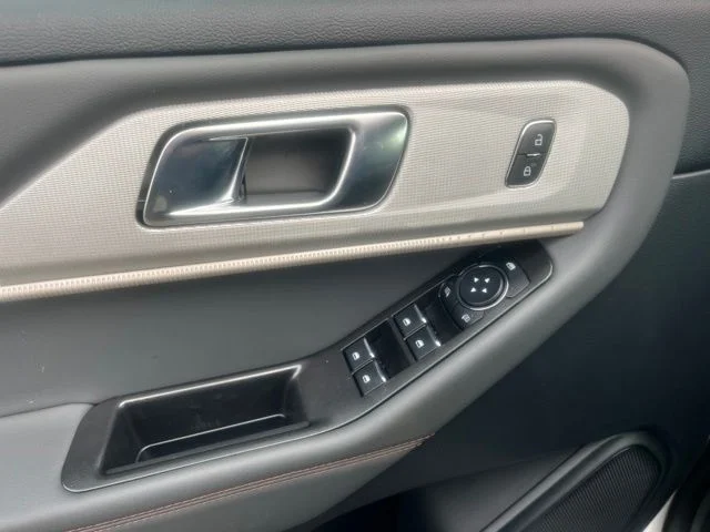 New 2026 Ford Explorer - photo 10