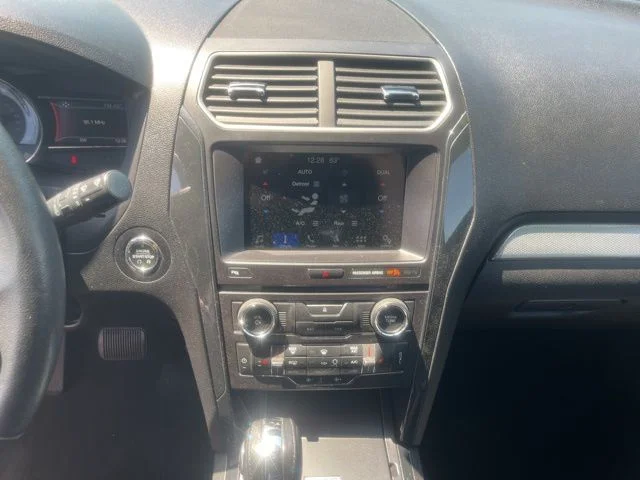 Used 2018 Ford Explorer - photo 17