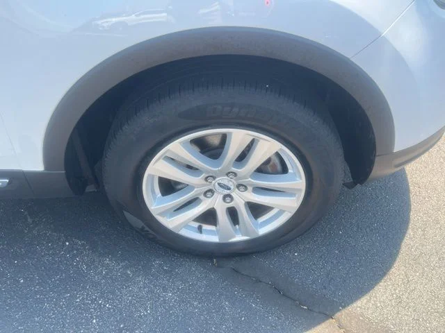 Used 2018 Ford Explorer - photo 5