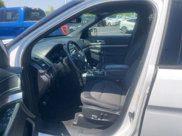 Used 2018 Ford Explorer - photo 9